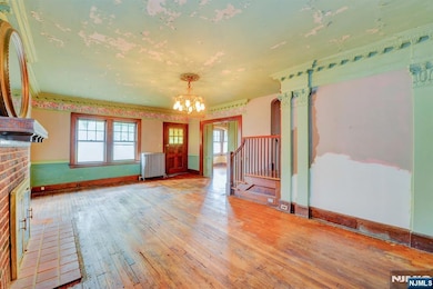 28 Forest Dr, Bloomfield, NJ 07003 - photo 6