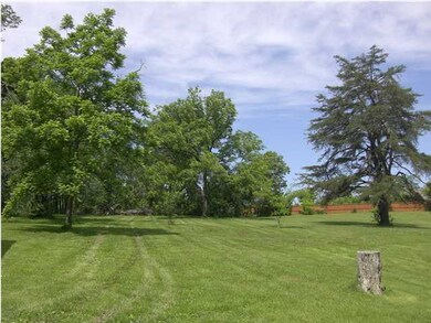 8530 Old Bardstown Rd, Louisville, KY 40291 - photo 5