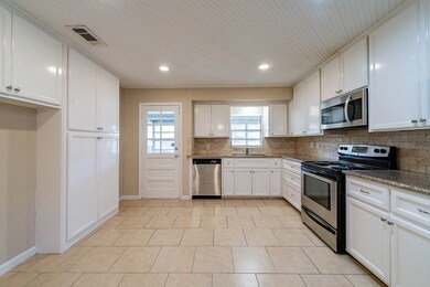 4314 Peridot Ln, Friendswood, TX 77546 - photo 4