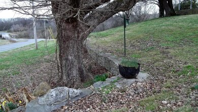 1943 Sims Rd, Shelbyville, TN 37160 - photo 4