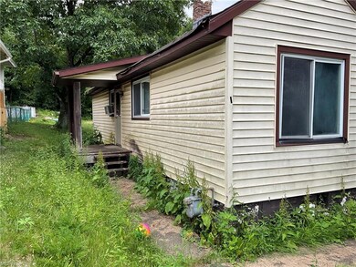 16540 Cornell St, East Liverpool, OH 43920 - photo 3