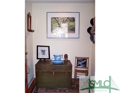 Interior Space/Layout. FRONT ENTRANCE COVE. HARDWO