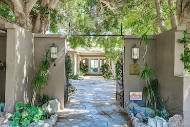 Courtyard Entry