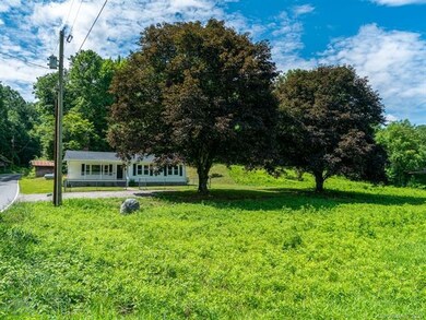 284 Possum Trot Rd, Burnsville, NC 28714 - photo 3