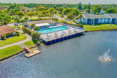 1112 Green Pine Blvd unit C1, West Palm Beach, FL 33409 - photo 4