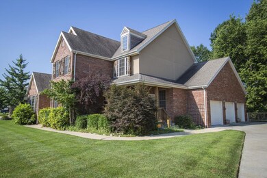 side view with garage