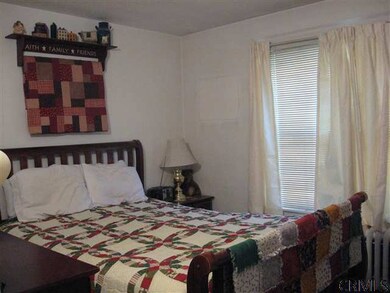 827 Vischer Ave, Schenectady, NY 12306 - photo 5