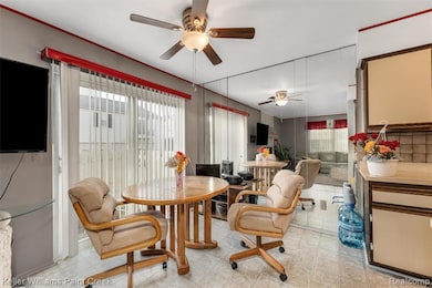 15895 Cambridge Dr unit 1, Clinton Township, MI 48038 - photo 6