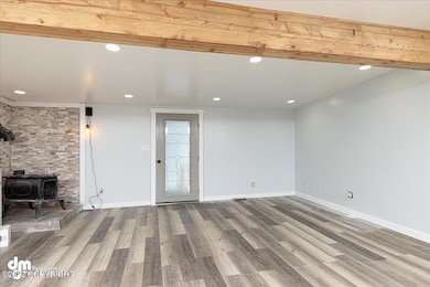 24641 Chugiak Dr, Chugiak, AK 99567 - photo 4