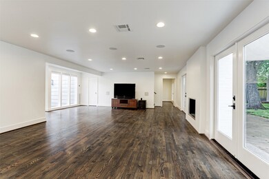 10222 Briar Forest Dr, Houston, TX 77042 - photo 7