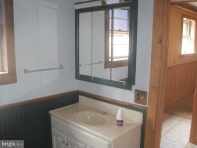 525 Spruce Ave, Newfield, NJ 08344 - photo 6