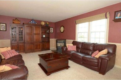 137 Sterling Dr, Perkasie, PA 18944 - photo 6