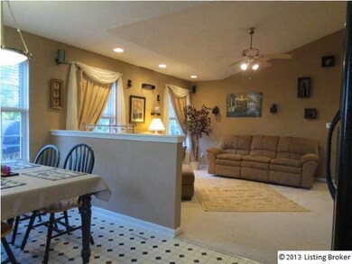 248 Aulbern Dr E, Mount Washington, KY 40047 - photo 5