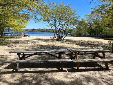 319 Phinney's Ln, Centerville, MA 02632 - photo 6