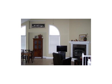 7637 Constance St, Shawnee, KS 66216 - photo 5