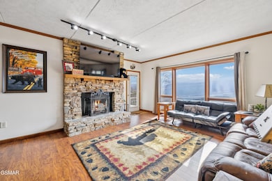 9-print-1130 Ski View Dr - 032
