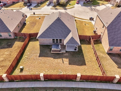 319 Smart Strike Ct, Granbury, TX 76049 - photo 2