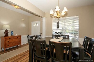 Great space for casual or formal dining.