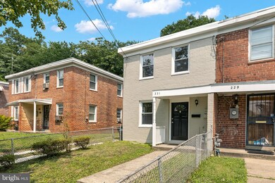 231 55th St NE, Washington, DC 20019 - photo 3