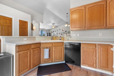 420 E Veterans Way unit 8, Mukwonago, WI 53149 - photo 5