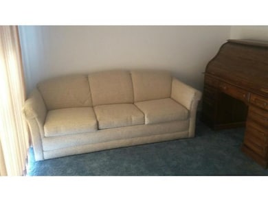 10610 Park View Cir, El Paso, TX 79935 - photo 2