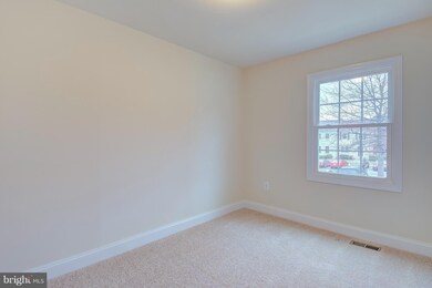 2017 N Anvil Ln, Temple Hills, MD 20748 - photo 6