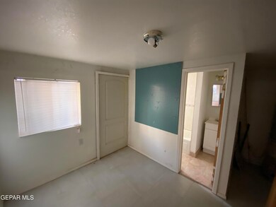 7509 Wilcox Dr unit Studio Apt, El Paso, TX 79915 - photo 5