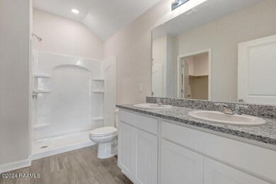 cabot bathroom-SU