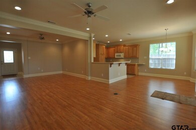 5827 5827 Cross Creek Cir, Tyler, TX 75703 - photo 5