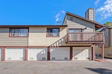 835 Tamayo Dr unit 6, Chula Vista, CA 91910 - photo 2