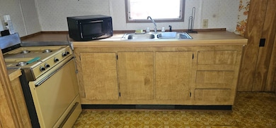 3087 S Seely Rd, Cadillac, MI 49601 - photo 7