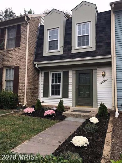 9509 Dunbrook Ct, Montgomery Village, MD 20886 - photo 2