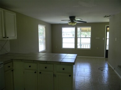 2265 Mccaleb Rd, Montgomery, TX 77316 - photo 2