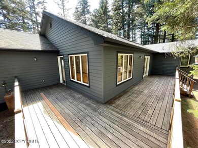2069 Ridge Circle - Deck