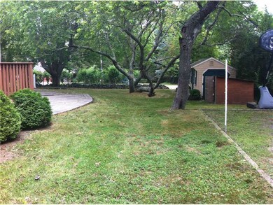 19 Bow St, Jamestown, RI 02835 - photo 4