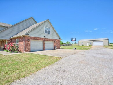 36028 Moccasin Trail, Shawnee, OK 74804 - photo 3
