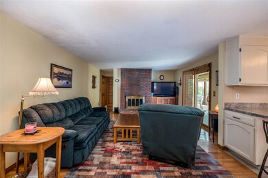 20 Jefferson Dr, Londonderry, NH 03053 - photo 7