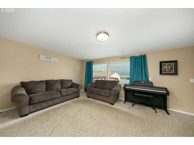 1717 E 17th St, the Dalles, OR 97058 - photo 7