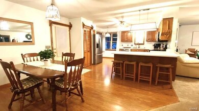 Breakfast room with laminate flooring