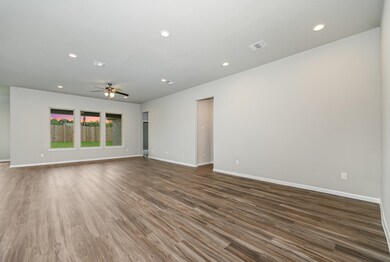 31015 Gullwing Manor Dr, Tomball, TX 77375 - photo 7