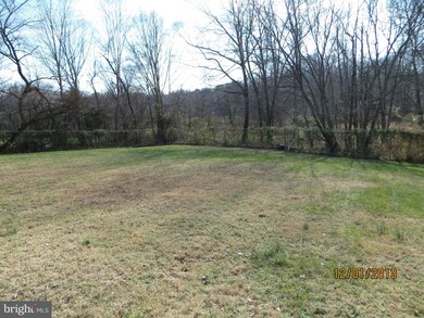 6700 Farmstead Ln, Fredericksburg, VA 22407 - photo 3