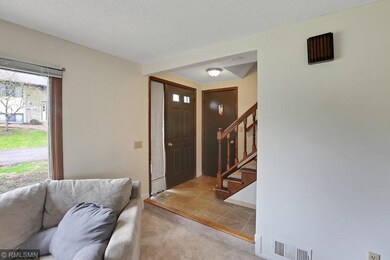 005-9556KingsviewLaneN-MapleGrove-MN-small.jpg