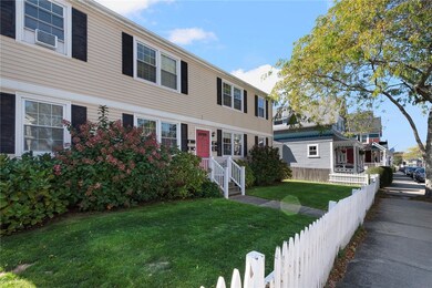 45 Hammond St unit 2, Newport, RI 02840 - photo 3