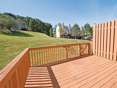 Large & Private Rear Deck - Perfect for Grilling a