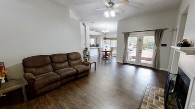 Photo 4