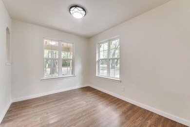 103 Briar Oaks Ct, Azle, TX 76020 - photo 7