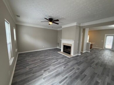 5590 Hampton Ct, Atlanta, GA 30349 - photo 4
