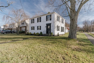 2099 Campus Rd, Cleveland, OH 44121 - photo 2