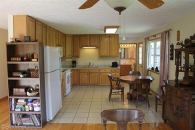 3951 Kaiser Rd, Three Oaks, MI 49128 - photo 3