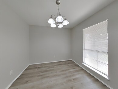 2806 Quail Run Dr, Humble, TX 77396 - photo 4